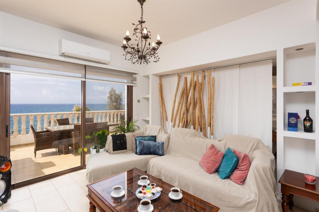 Villa Beach Heaven Pomos Eksteriør bilde