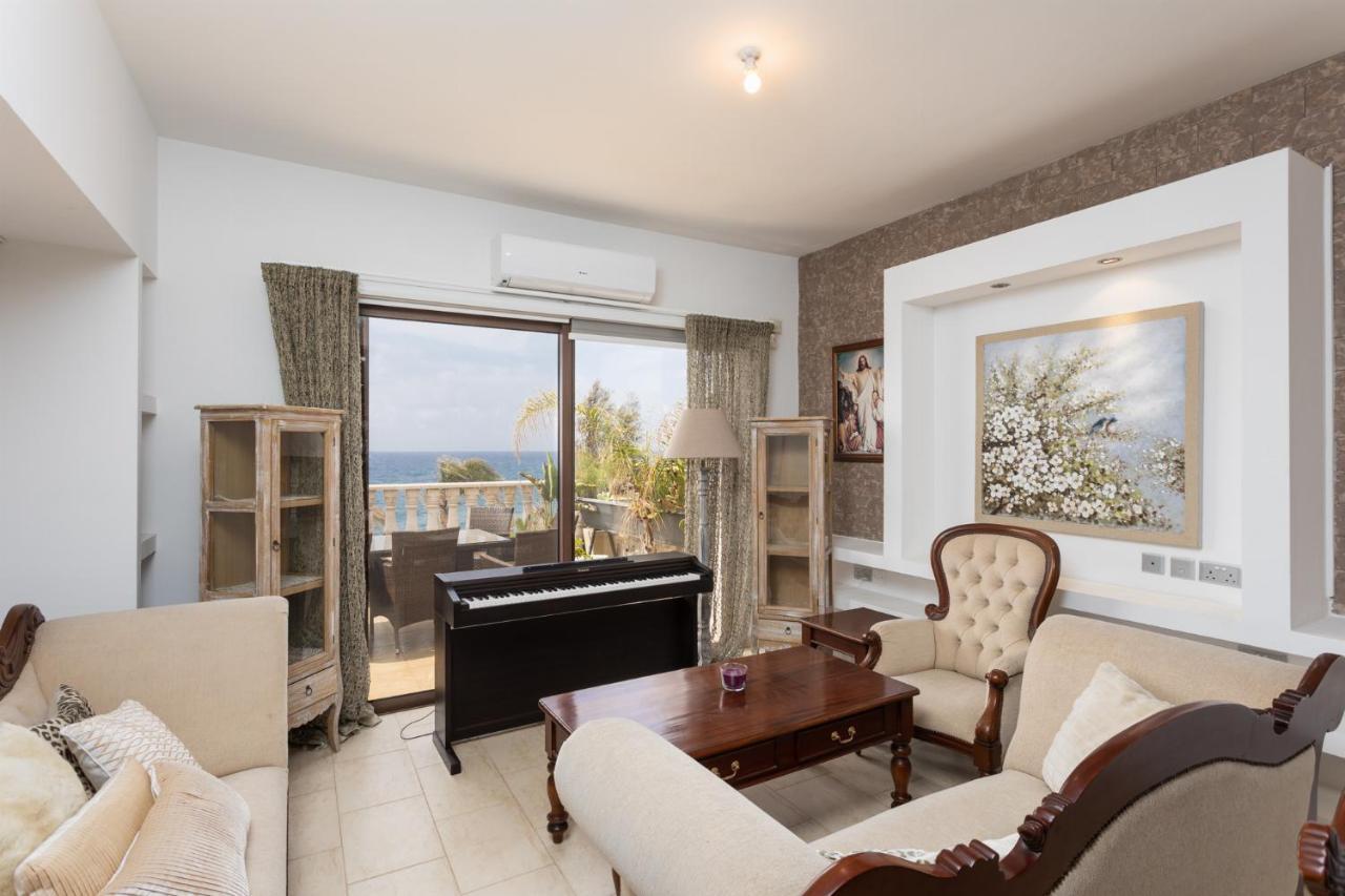 Villa Beach Heaven Pomos Eksteriør bilde