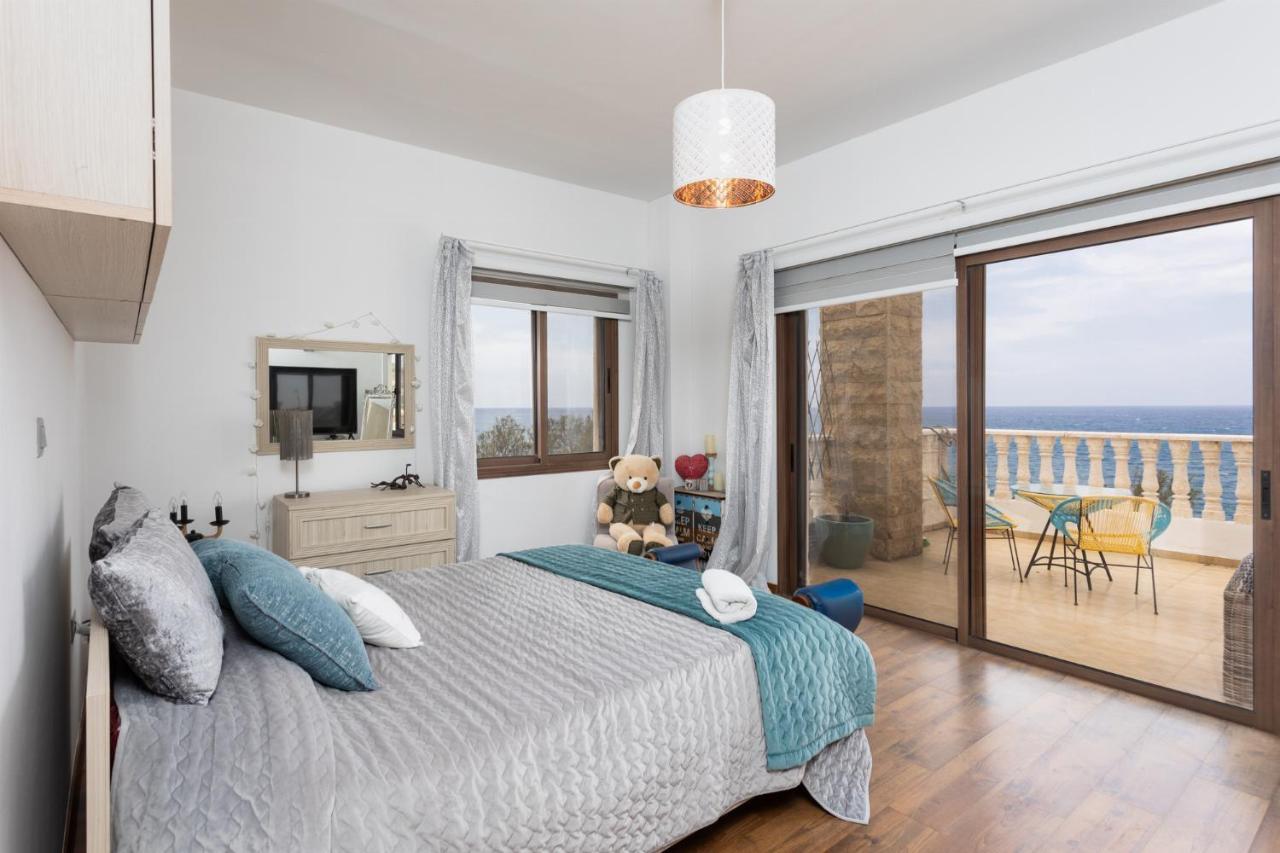 Villa Beach Heaven Pomos Eksteriør bilde
