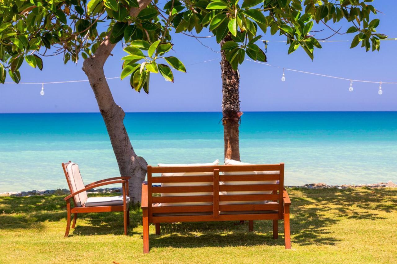 Villa Beach Heaven Pomos Eksteriør bilde