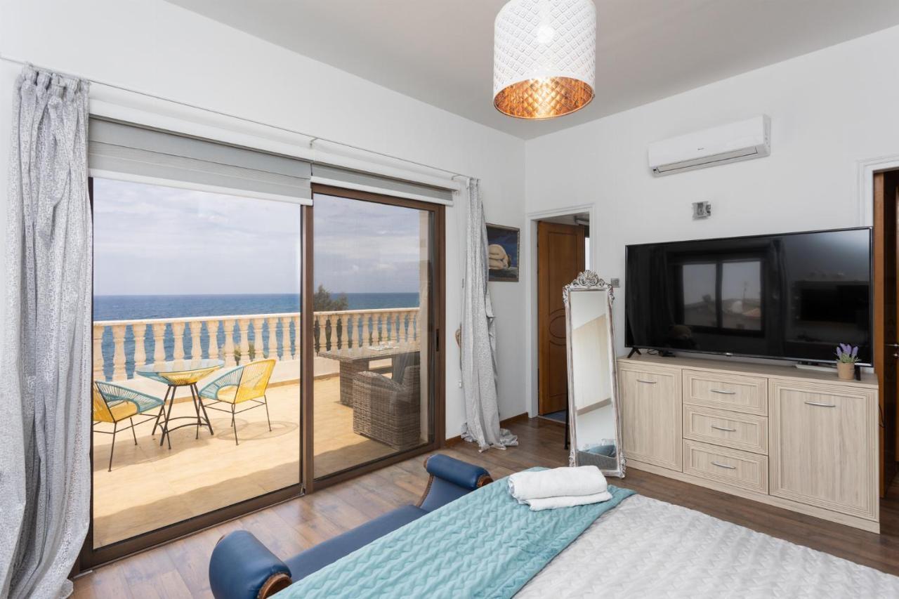 Villa Beach Heaven Pomos Eksteriør bilde