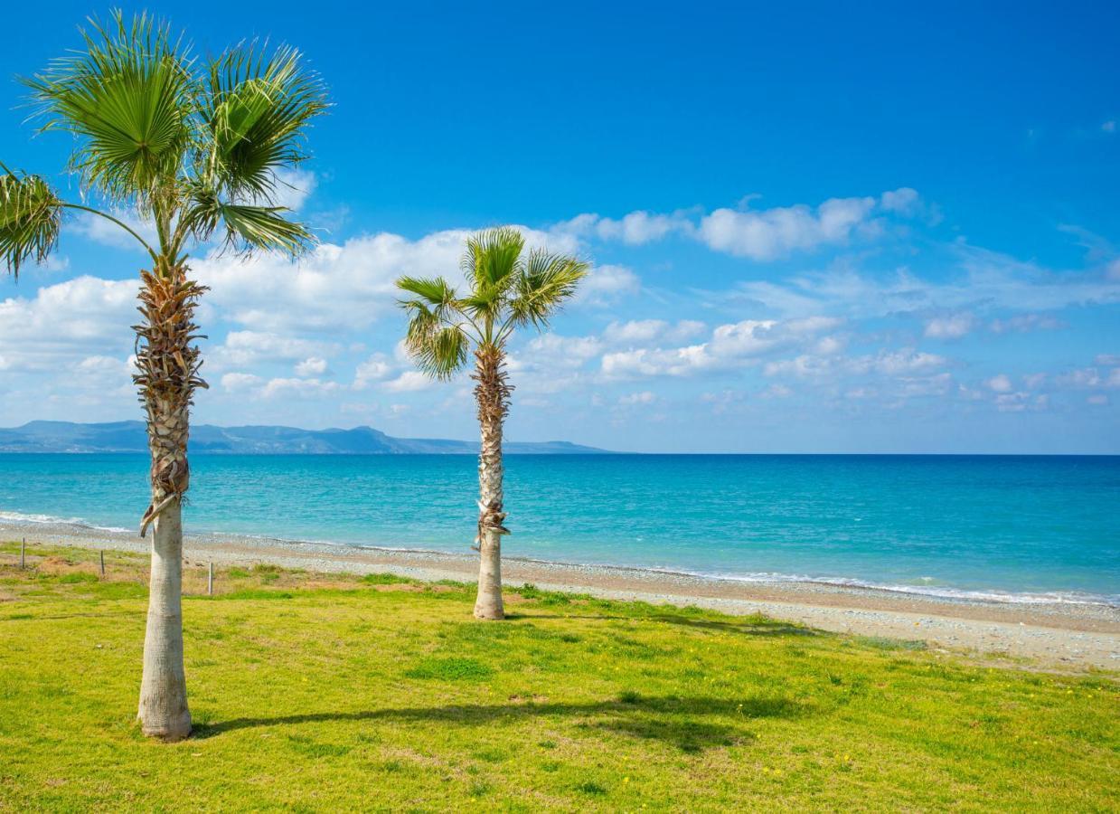 Villa Beach Heaven Pomos Eksteriør bilde