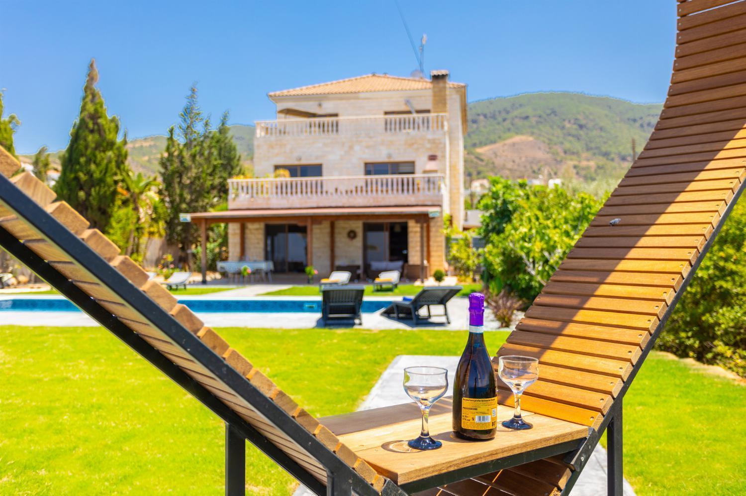 Villa Beach Heaven Pomos Eksteriør bilde