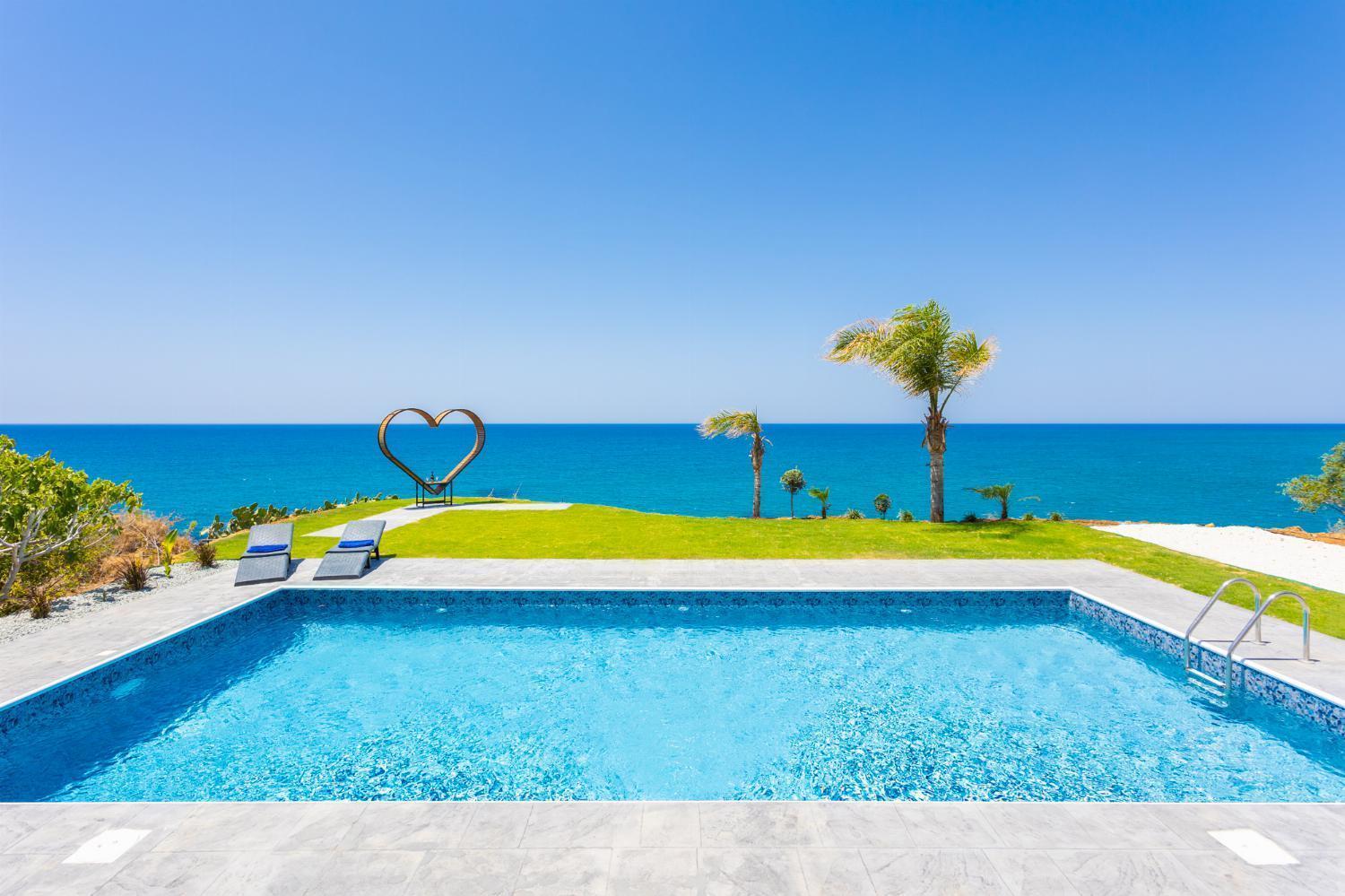 Villa Beach Heaven Pomos Eksteriør bilde