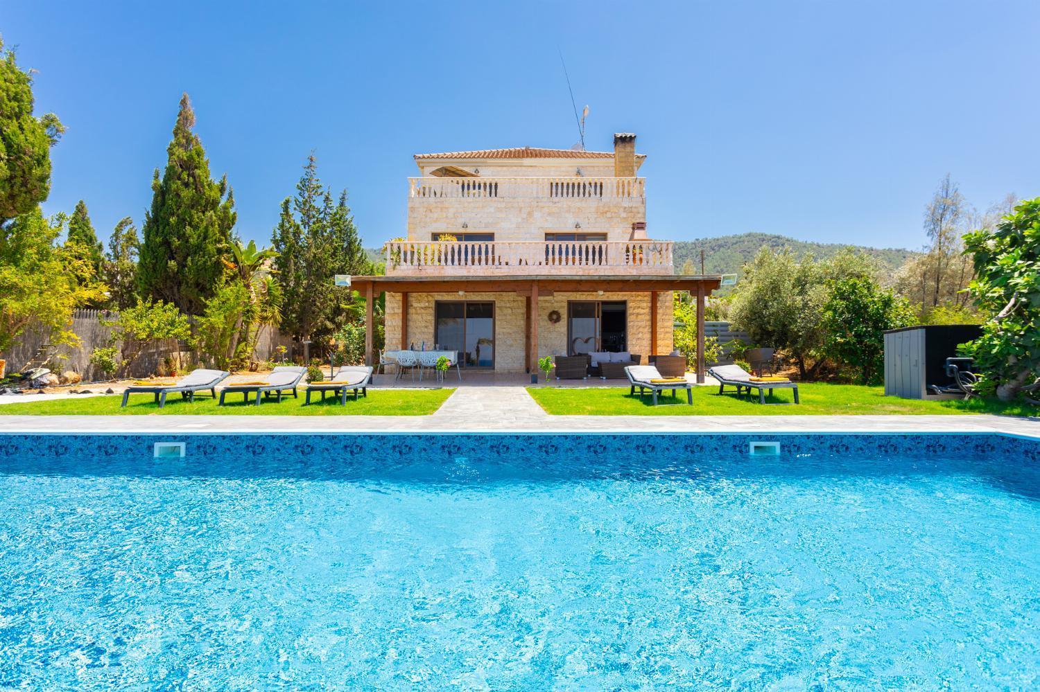 Villa Beach Heaven Pomos Eksteriør bilde