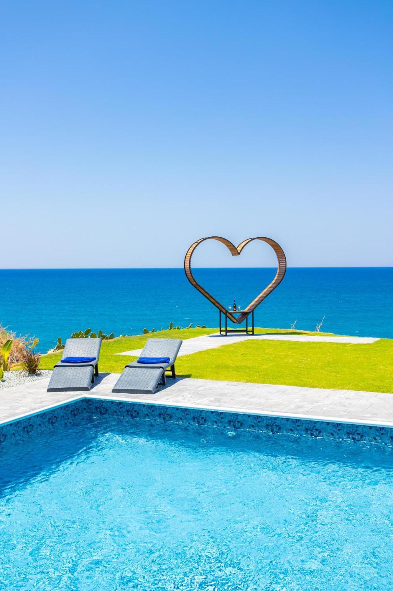 Villa Beach Heaven Pomos Eksteriør bilde