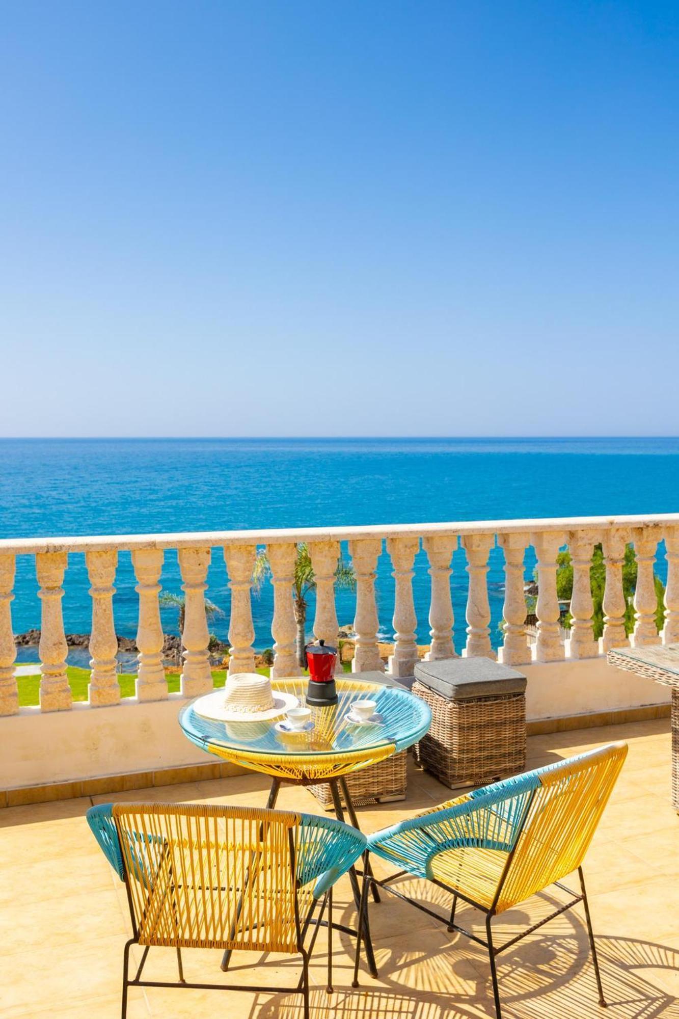 Villa Beach Heaven Pomos Eksteriør bilde